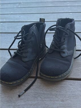 Dr. Martens Kids Black Lace-Up Ankle Boots